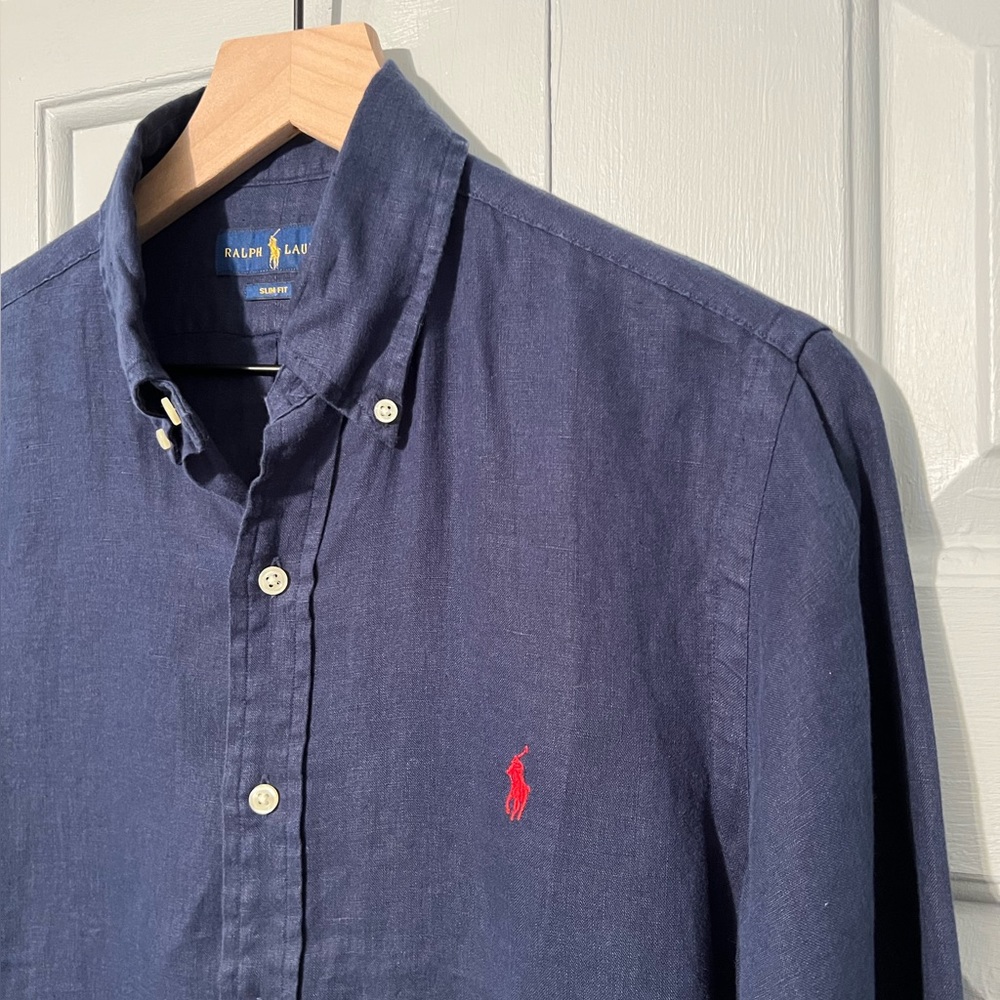 Ralph Lauren Men’s Slim Fit Linen Button-Down in Navy
